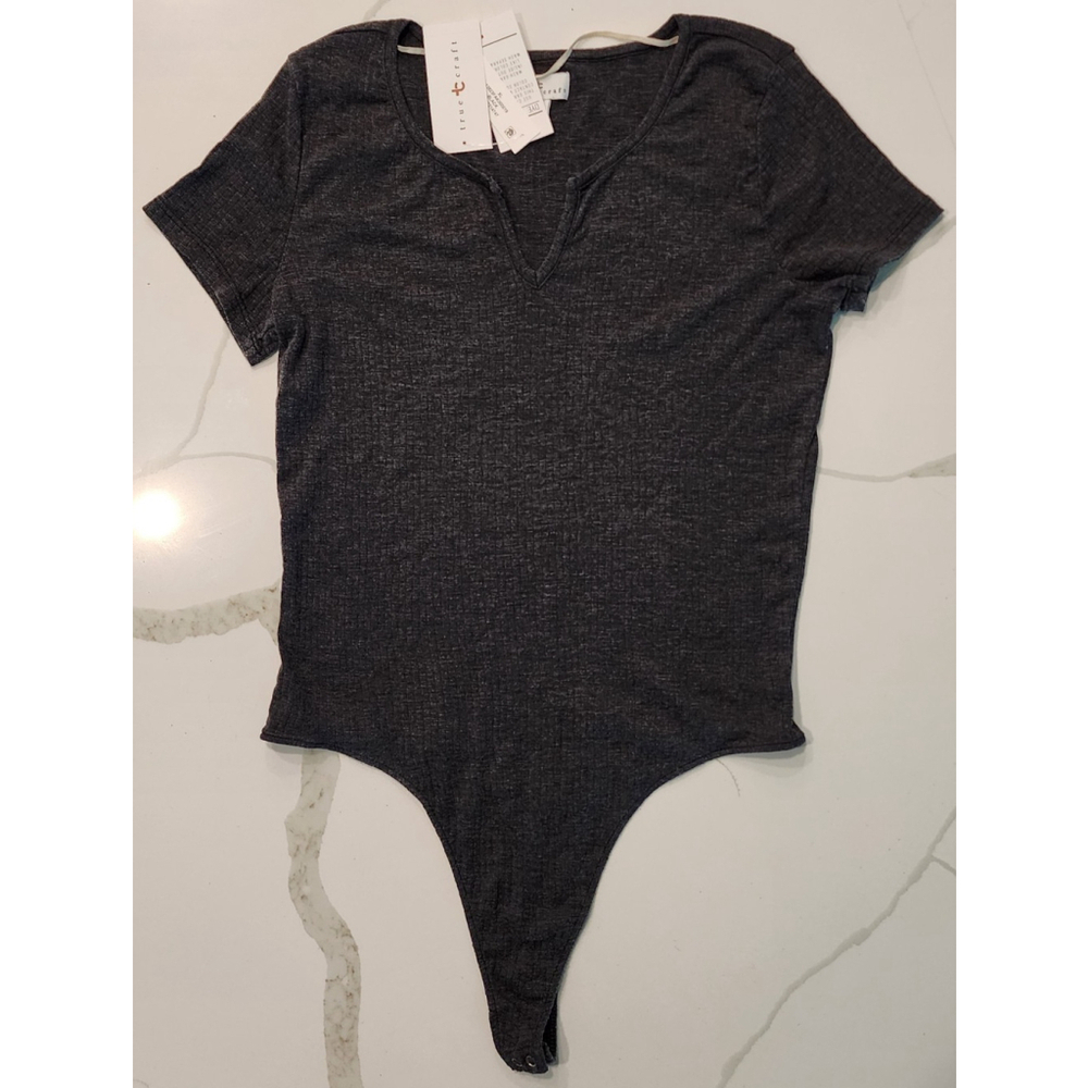 True Craft Charcoal Gray Short-sleeve Ribbed Bodysuit Scoop V Neck Thong XL NWT